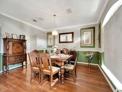 1814 Oak Cluster Cir, Pearland, TX 77581 - photo 6