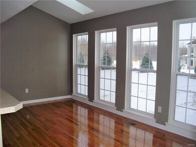 Bright morning room with 2 skylights