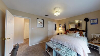 21 White Oak Ln, Wake Village, TX 75501 - photo 4