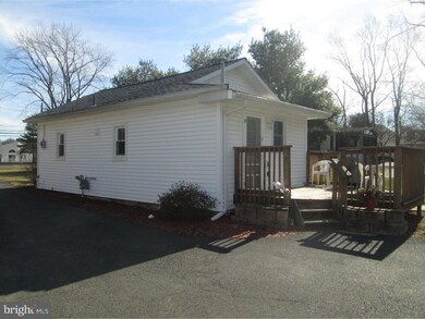 545 Georges Rd unit 547, Dayton, NJ 08810 - photo 2