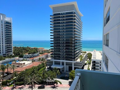Regency Tower unit 11D, Miami Beach, FL 33140 - photo 2