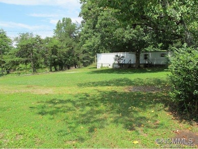 23 W Chapel Rd, Asheville, NC 28803 - photo 5