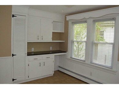 15 Etta St, Warwick, RI 02889 - photo 3