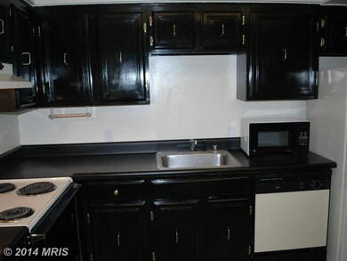 7661 Provincial Dr unit 212, West McLean, VA 22102 - photo 5