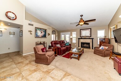 5552 E Enrose St-7