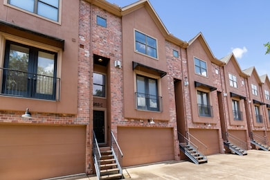 953 Yale St unit 3, Houston, TX 77008 - photo 2