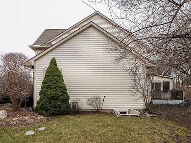 1497 Waterways Dr unit 42, Ann Arbor, MI 48108 - photo 4