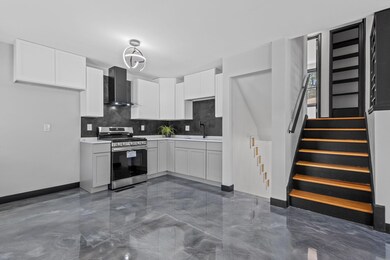 2844 Duluth St, Highland, IN 46322 - photo 4