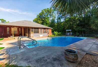 235 River Chase Dr, Bainbridge, GA 39819 - photo 3