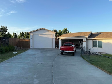 9404 W 5th Place, Kennewick, WA 99336 - photo 3