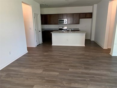 10355 Honeysuckle Vine Cir, Riverview, FL 33578 - photo 7