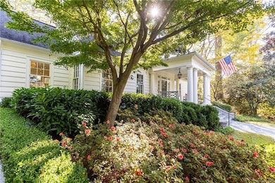 2363 Montview Dr NW, Atlanta, GA 30305 - photo 3