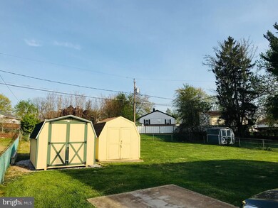 3313 Hillsmere Rd, Gwynn Oak, MD 21207 - photo 4