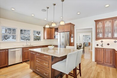 62 Long Meadow Rd, Riverside, CT 06878 - photo 6