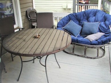 934 S Park St, Kalamazoo, MI 49001 - photo 3