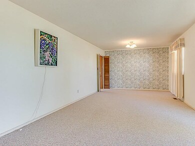 5024 NW 62nd St, Oklahoma City, OK 73122 - photo 5