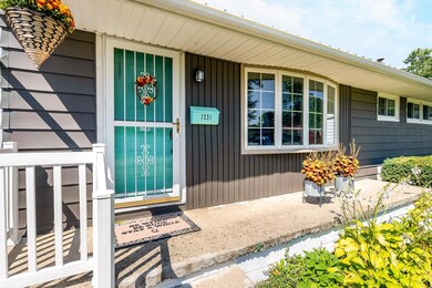 1331 Shady Lane Rd-8