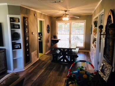 729 729 Barbara, Tyler, TX 75701 - photo 5