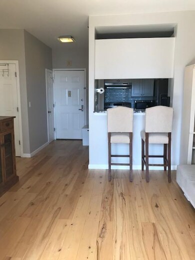 Mandalay on the Hudson unit 2510, Jersey City, NJ 07302 - photo 4