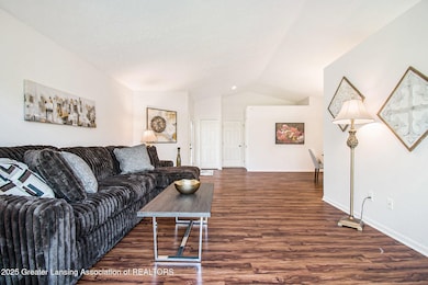 7321 Golf Gate Dr unit 39, Lansing, MI 48917 - photo 3