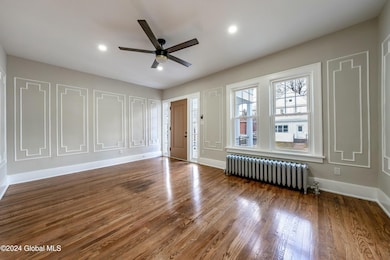 27 Fullerton St, Albany, NY 12209 - photo 3