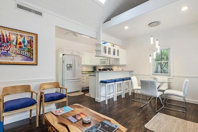 Kitchen Living Area