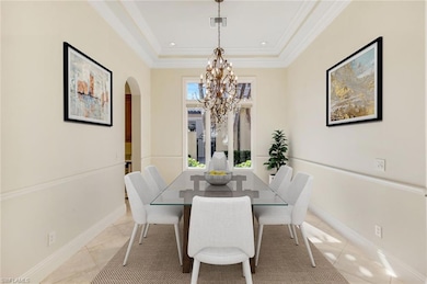 Dining Room - VIRTUALLY STAGED