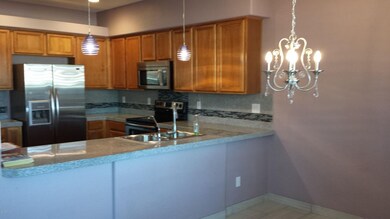 Dining to Kitchen
