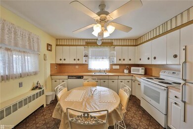 4820 Main St, Whitehall, PA 18052 - photo 6