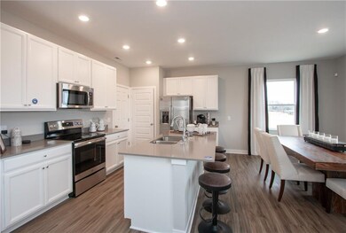 381 Switchgrass Ln, Whiteland, IN 46184 - photo 6