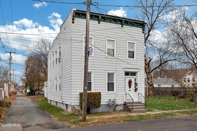 39 111th St, Troy, NY 12182 - photo 3