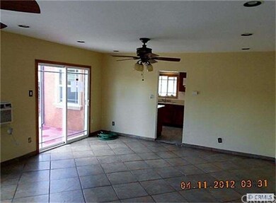 Unit 1 Family room