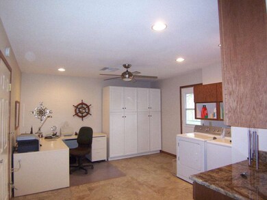 9802 W Evergreen Dr, Sun City, AZ 85373 - photo 3