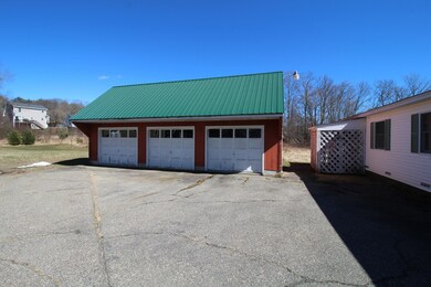 70 Sullivan St, Berwick, ME 03901 - photo 5