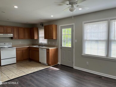 103 Ronny Ct, Jacksonville, NC 28546 - photo 7