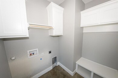 305 E Hull St, Denison, TX 75021 - photo 5