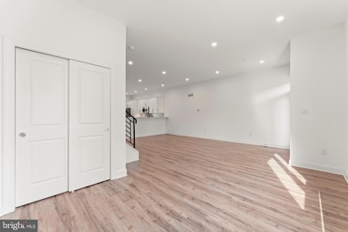 257 E Sharpnack St, Philadelphia, PA 19119 - photo 6