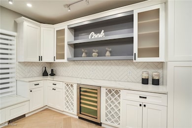 5469 Riverview Dr, North Royalton, OH 44133 - photo 6