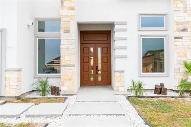 204 N 32nd St, Hidalgo, TX 78557 - photo 5