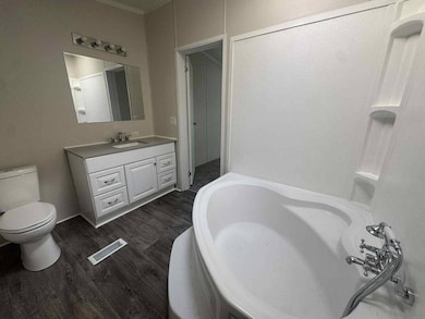 9229 Post Branch Dr unit 342, Newport, MI 48166 - photo 6