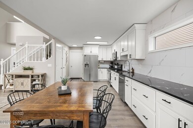 29-web-or-mls-10863 Refuge Cir-29
