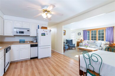 324 Mautucket Rd, Wakefield, RI 02879 - photo 3