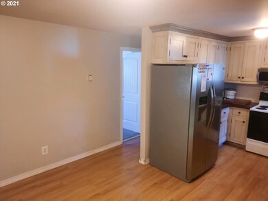 1305 15th Ave SW, Albany, OR 97321 - photo 6