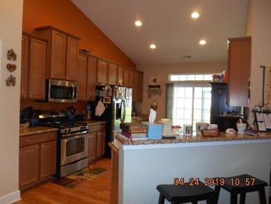 412 Fetterbush Dr, Moncks Corner, SC 29461 - photo 5