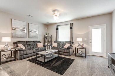 305 Canyon Vista Dr, Horizon City, TX 79928 - photo 6