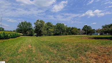3 Belvue School Rd, Travelers Rest, SC 29690 - photo 2