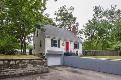 378 Toll Gate Rd, Warwick, RI 02886 - photo 2