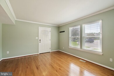 15364 Gunsmith Terrace, Woodbridge, VA 22191 - photo 6