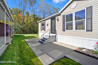 573 Waterview Cir, Lima, OH 45804 - photo 3