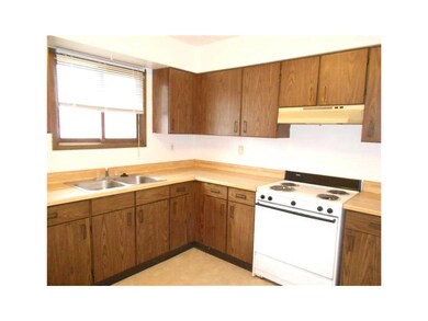 Kitchen. Pictures of recent vacant unit represents